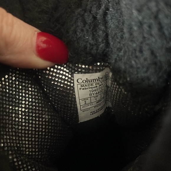 Columbia Bugaboot Black Insulated Waterproof Snow Boots - Picture 8 of 8